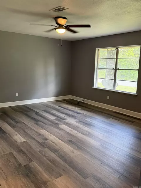 Living - 1903 W 25th, Pine Bluff, AR 71603 photo 1 of 2