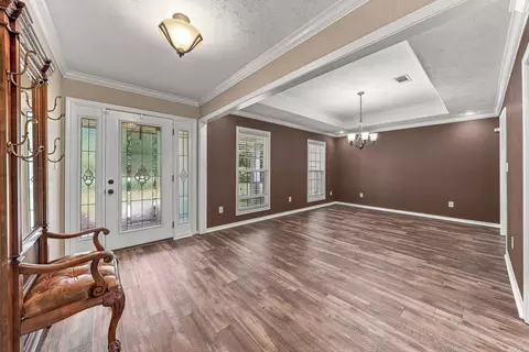 Entry Way - 621 Crosstrails Rd, De Queen, AR 71832 photo 3 of 4