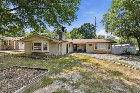 1939 Arrowhead, North Little Rock, AR 72118