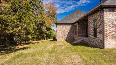 Exterior - 13 Pear Cir, Greenbrier, AR 72058 photo 6 of 8