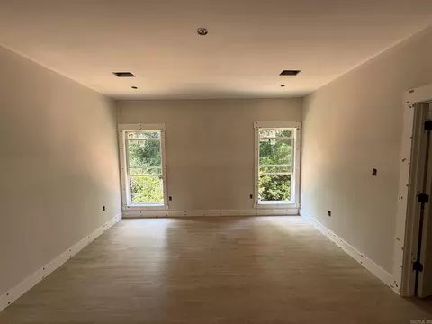 Bedroom - 13 Pear Cir, Greenbrier, AR 72058 photo 3 of 9