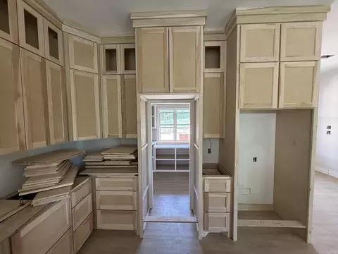 Kitchen - 13 Pear Cir, Greenbrier, AR 72058 photo 4 of 4