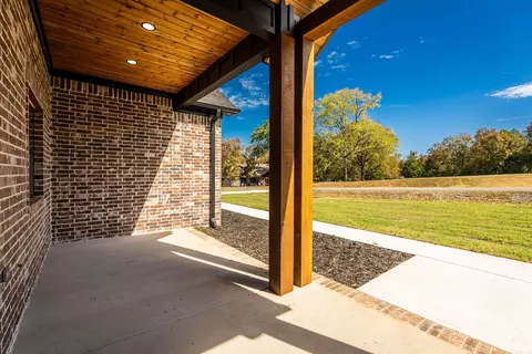 Exterior - 13 Pear Cir, Greenbrier, AR 72058 photo 4 of 8