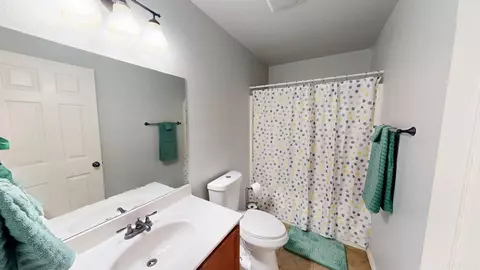 Bath - 3615 Firefly Cir, Conway, AR 72032 photo 1 of 2