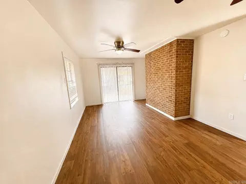 Living - 405 Angus St, Conway, AR 72032 photo 1 of 2