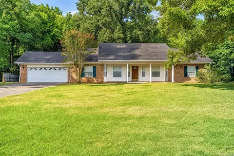 Exterior - 530 N Highway 365, Redfield, AR 72132 photo 2 of 7
