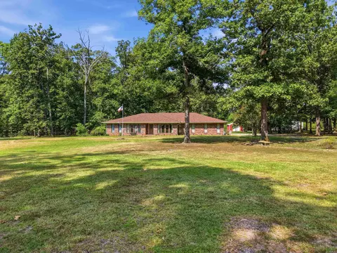 Exterior - 6845 Village Dr, Pine Bluff, AR 71603 photo 4 of 12