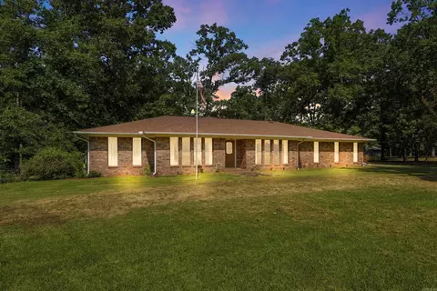 Exterior - 6845 Village Dr, Pine Bluff, AR 71603 photo 7 of 12