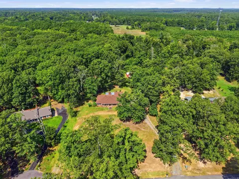 View/Area - 6845 Village Dr, Pine Bluff, AR 71603 photo 2 of 4