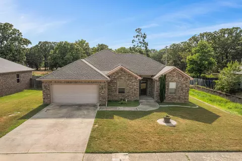 Exterior - 579 Crepe Myrtle Loop, Cabot, AR 72023 photo 3 of 9