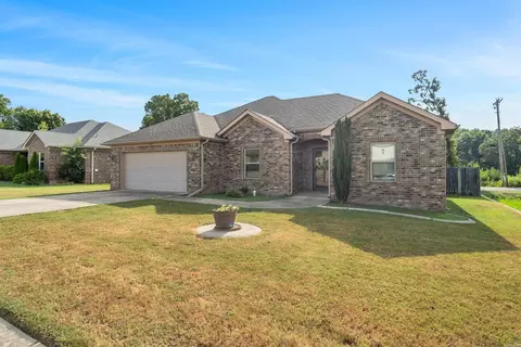 Exterior - 579 Crepe Myrtle Loop, Cabot, AR 72023 photo 4 of 9