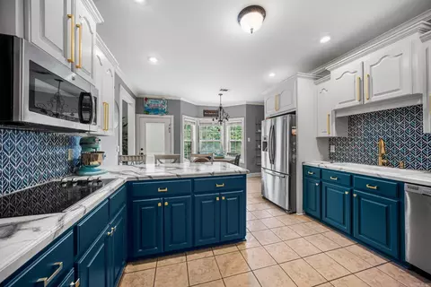 Kitchen - 22 Confederate Dr, Cabot, AR 72023 photo 2 of 4