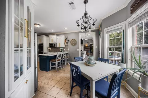 Dining - 22 Confederate Dr, Cabot, AR 72023 photo 3 of 3
