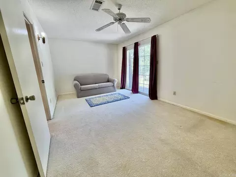 Bedroom - 613 Greenbriar Dr, Pine Bluff, AR 71603 photo 1 of 4