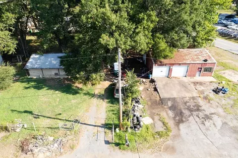7002 W 7008 W Holtdale Ln, North Little Rock, AR 72118