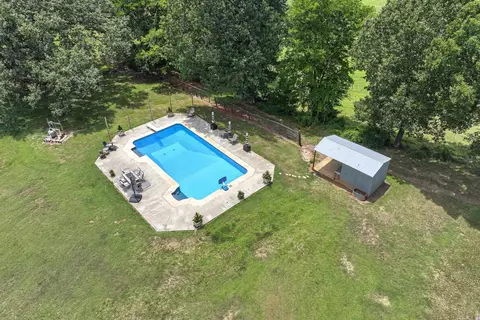 Exterior - 137 Pickering Dr, Horatio, AR 71842 photo 10 of 11
