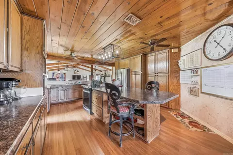 Kitchen - 137 Pickering Dr, Horatio, AR 71842 photo 1 of 4
