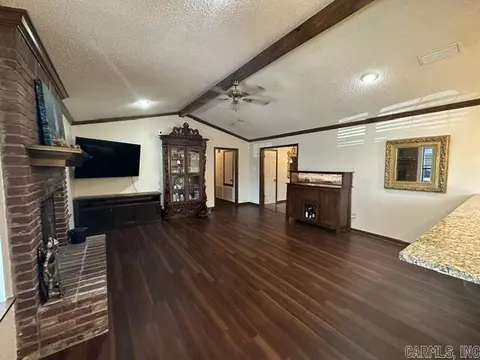 Living - 27 Sunset Loop, Lonoke, AR 72086 photo 1 of 6