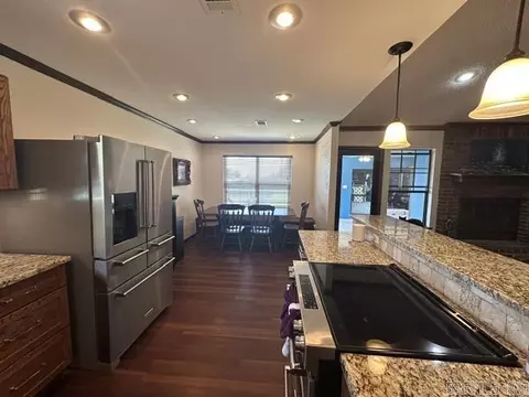 Kitchen - 27 Sunset Loop, Lonoke, AR 72086 photo 4 of 6