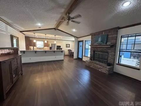 Living - 27 Sunset Loop, Lonoke, AR 72086 photo 4 of 6