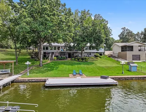 116 Pineknoll Pt, Hot Springs, AR 71913