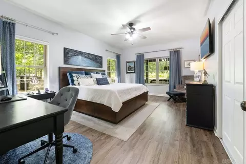 Bedroom - 126 Danny Dr, Clinton, AR 72031 photo 3 of 10