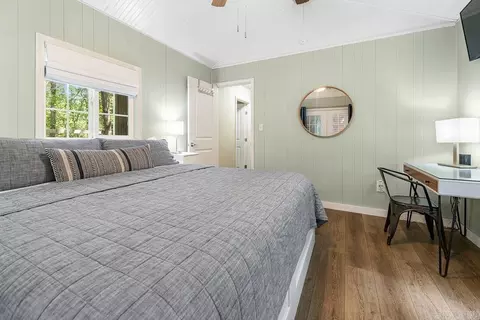 Bedroom - 126 Danny Dr, Clinton, AR 72031 photo 1 of 10