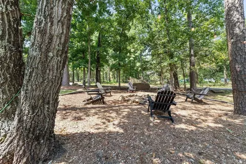 Exterior - 126 Danny Dr, Clinton, AR 72031 photo 7 of 10