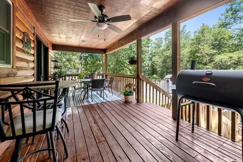 Exterior - 126 Danny Dr, Clinton, AR 72031 photo 4 of 10