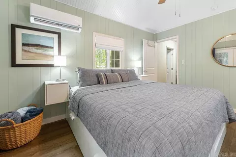Bedroom - 126 Danny Dr, Clinton, AR 72031 photo 2 of 10