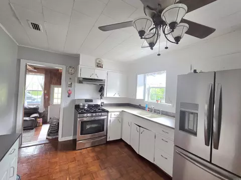 Kitchen - 3109 Red River Rd, Fox, AR 72051 photo 1 of 3