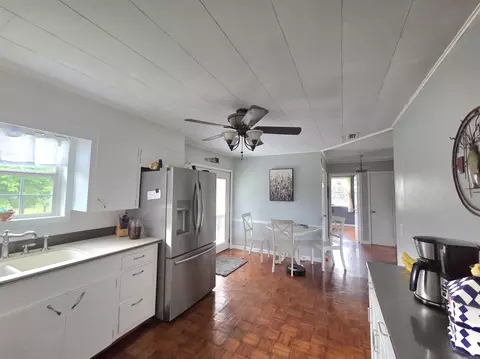 Kitchen - 3109 Red River Rd, Fox, AR 72051 photo 2 of 3