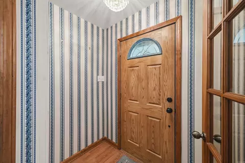 Entry Way - 2950 Pheasant Rd, Conway, AR 72034 photo 2 of 3