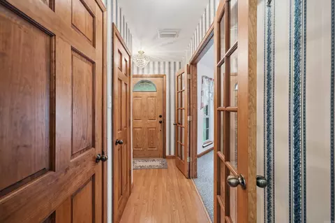 Entry Way - 2950 Pheasant Rd, Conway, AR 72034 photo 1 of 3