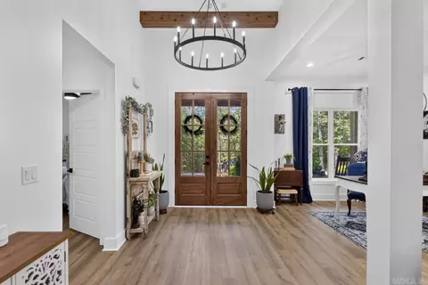 Entry Way - 1178 Brookhaven Ct, Alexander, AR 72002 photo 1 of 4