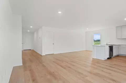 Entry Way - 61 Farmhouse Loop, Beebe, AR 72012 photo 3 of 3