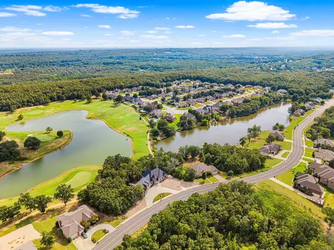 View/Area - 801 Greystone Blvd, Cabot, AR 72023 photo 6 of 8