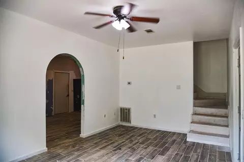 Living - 376 Lost Creek Rd, Pearcy, AR 71964 photo 1 of 2