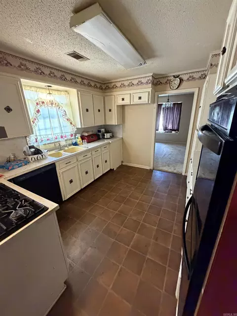 2109 Monticello Ct, Pine Bluff, AR 71603 photo 3
