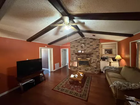 2109 Monticello Ct, Pine Bluff, AR 71603 photo 2