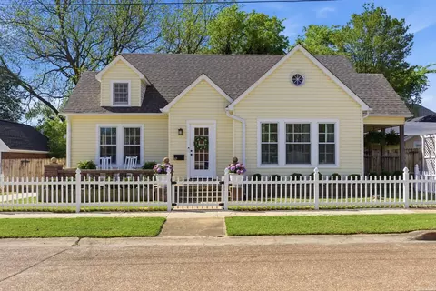 415 Cherry St, Arkadelphia, AR 71923