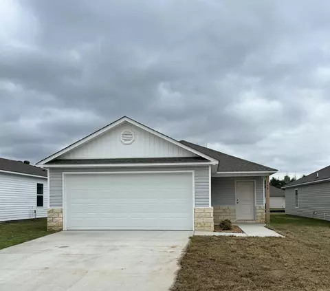 108 Lucy Ln, Maumelle, AR 72113