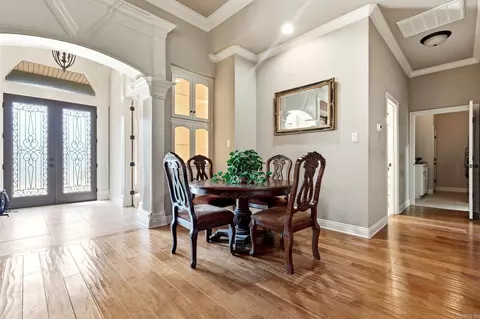 Entry Way - 209 Cobblestone Dr, Cabot, AR 72023 photo 2 of 5