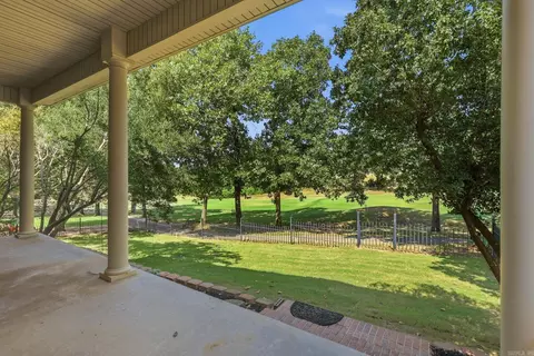 Exterior - 209 Cobblestone Dr, Cabot, AR 72023 photo 6 of 12