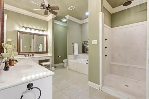 Bath - 209 Cobblestone Dr, Cabot, AR 72023 photo 2 of 4