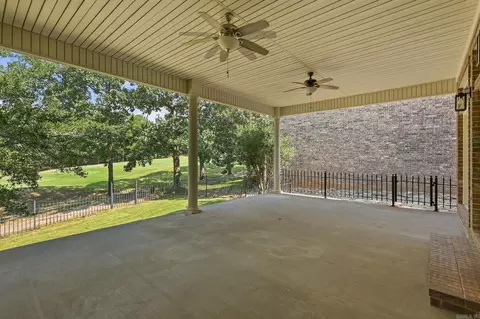 Exterior - 209 Cobblestone Dr, Cabot, AR 72023 photo 2 of 12