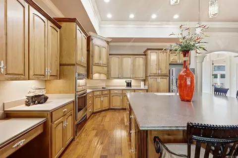 Kitchen - 209 Cobblestone Dr, Cabot, AR 72023 photo 3 of 4