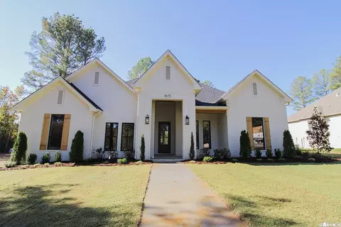 4675 College Ave, Conway, AR 72034