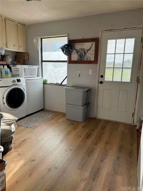 Other - 6233 Sunny Fox Rd, Mountain View, AR 72560 photo 6 of 10