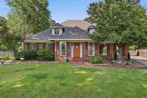 Exterior - 5 Brandon Cir, Conway, AR 72034 photo 2 of 7
